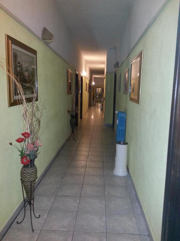 Hotel Stazione Novara Buitenkant foto