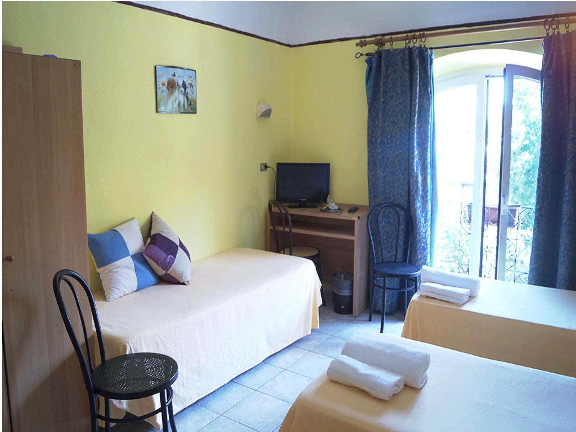 Hotel Stazione Novara Buitenkant foto